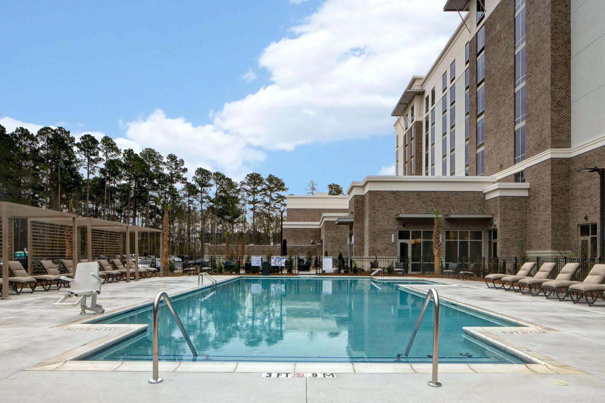 Hilton Garden Inn Summerville, Sc Экстерьер фото